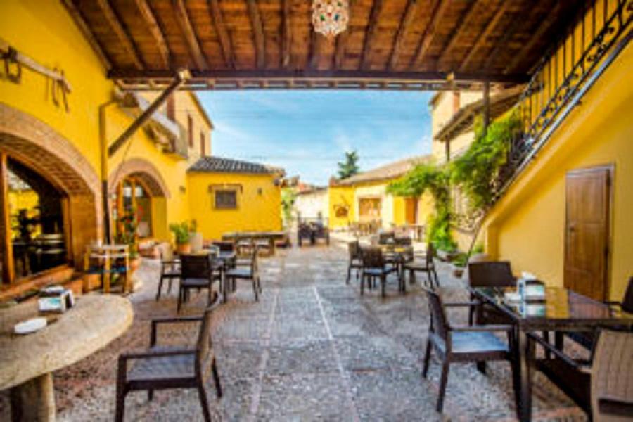La Hosteria De Oropesa Extérieur photo